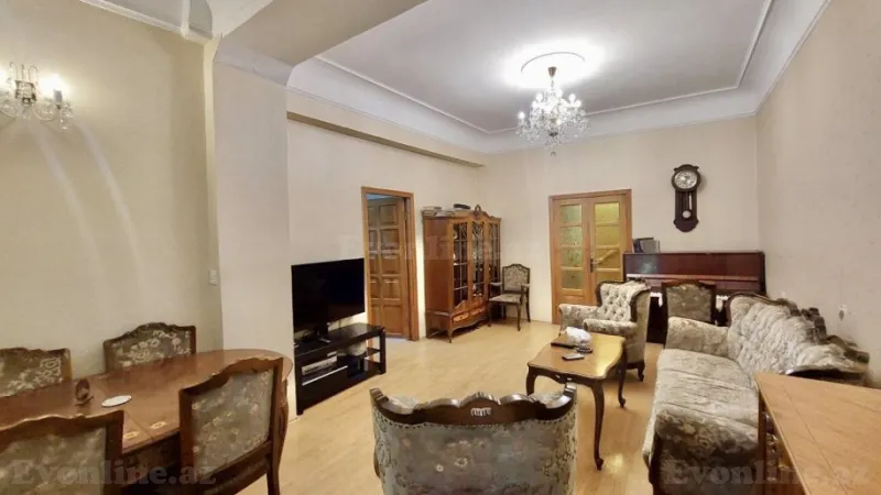 Satılır 3 otaqlı Mənzil Köhnə tikili 80 m² Nəriman Nərimanov m. - şəkil 4