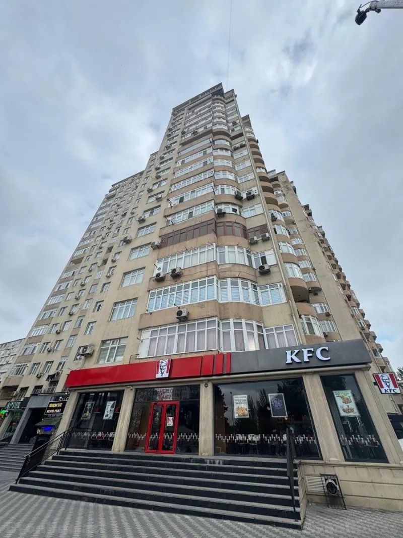 Satılır 2 otaqlı Mənzil Yeni tikili 90 m² 8-ci mikrorayon - şəkil 6