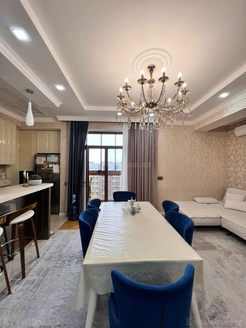 Satılır 2 otaqlı Mənzil Yeni tikili 93 m² İnşaatçılar m. - şəkil 3