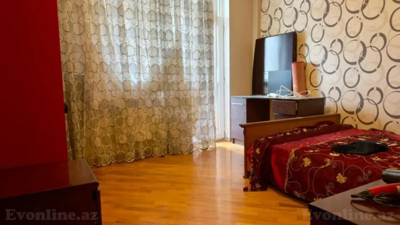 Kirayə verilir 3 otaqlı Mənzil Yeni tikili 140 m² İnşaatçılar m. - şəkil 9