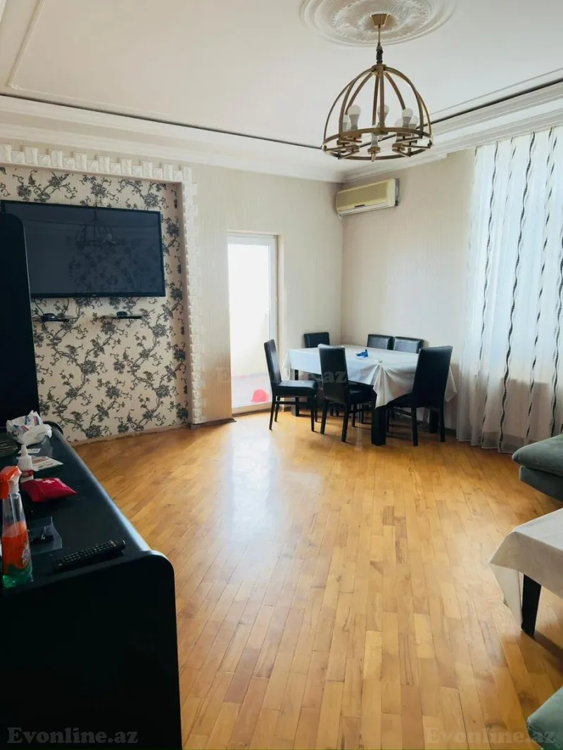 Kirayə verilir 3 otaqlı Mənzil Yeni tikili 140 m² İnşaatçılar m. - şəkil 14