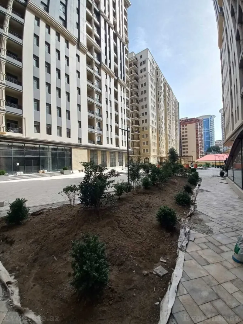 Satılır 3 otaqlı Mənzil Yeni tikili 114 m² Nizami m. - şəkil 2