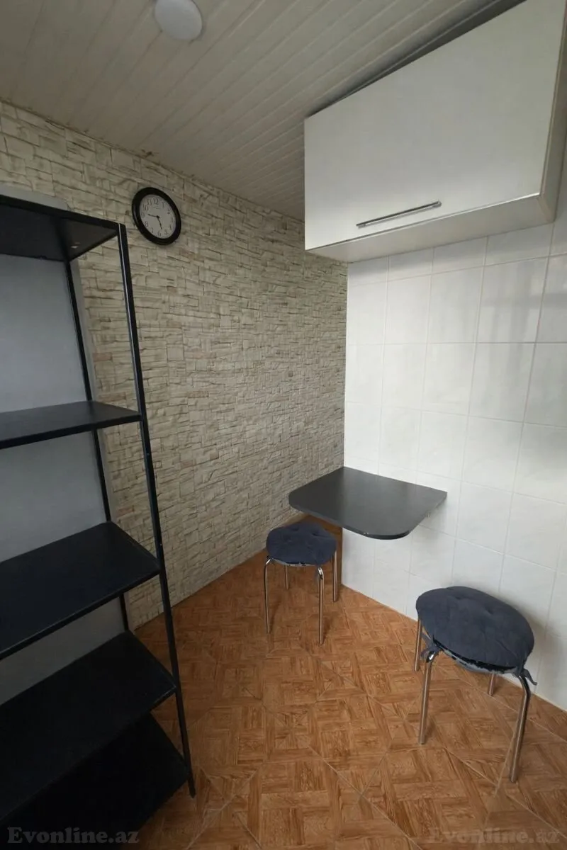 Satılır 3 otaqlı Mənzil Köhnə tikili 75 m² Yasamal - şəkil 8