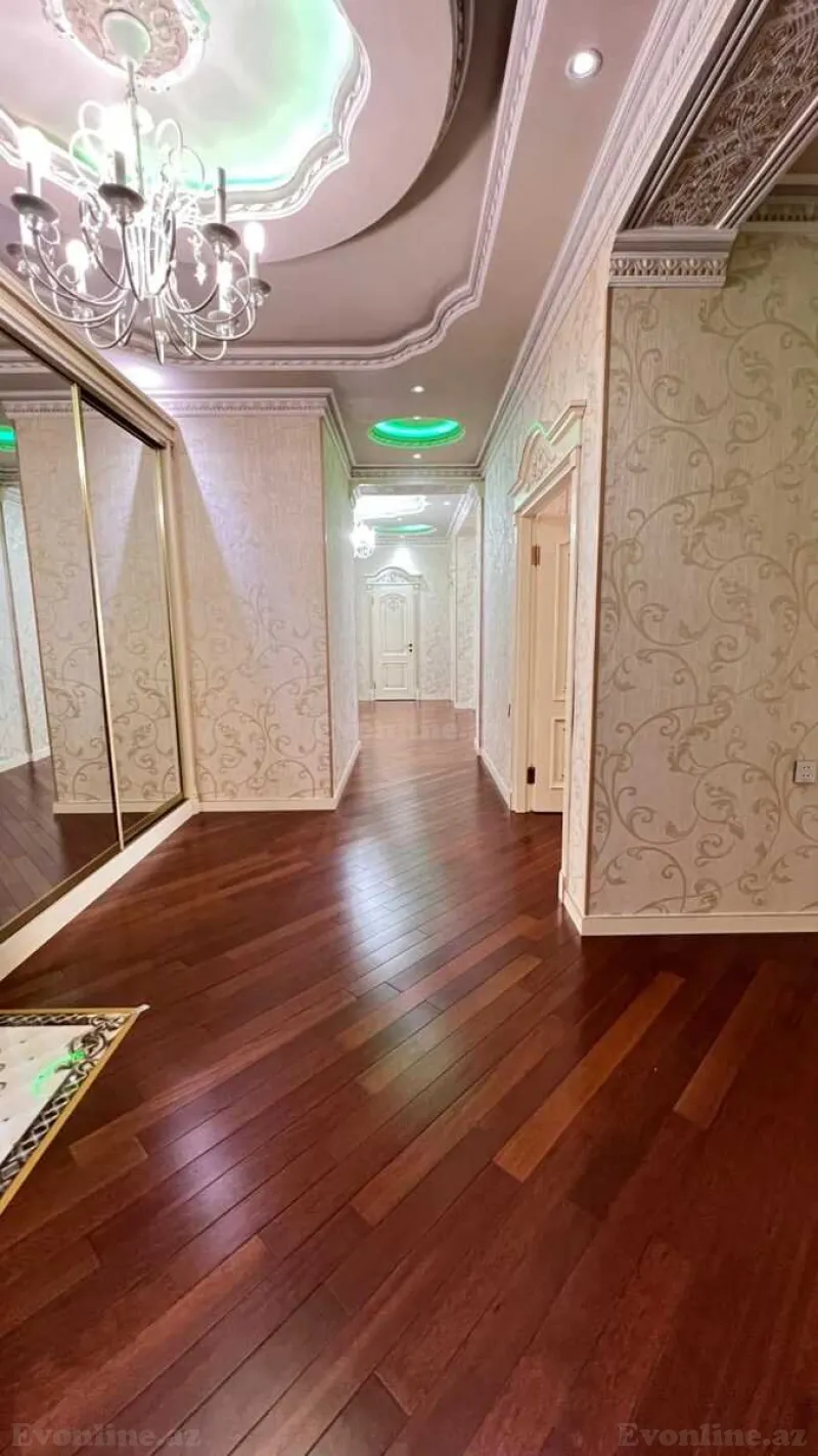 Satılır 4 otaqlı Mənzil Yeni tikili 168 m² Qara Qarayev m. - şəkil 18