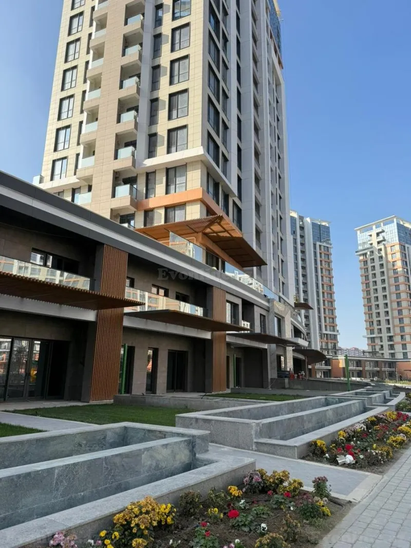 Kirayə verilir 3 otaqlı Mənzil Yeni tikili 75 m² Bakmil m.