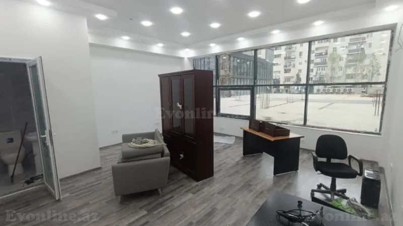1 otaqlı Ofis 37 m² Xətai m. Kirayə verilir