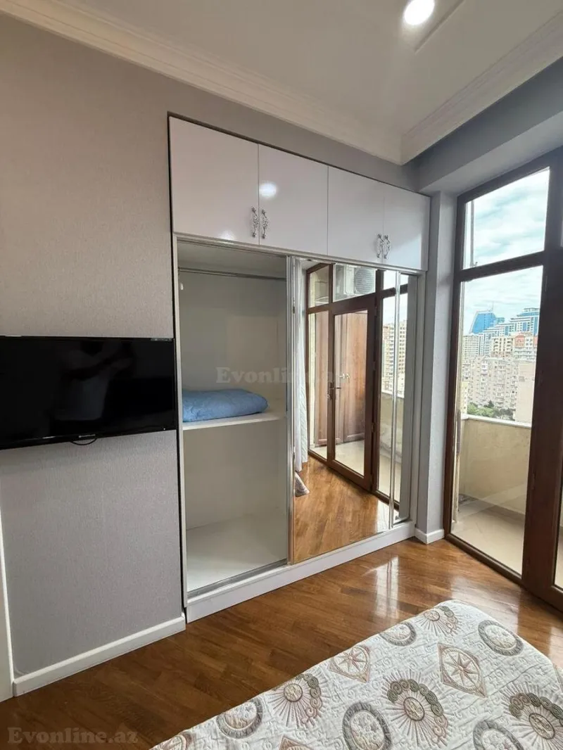 Satılır 2 otaqlı Mənzil Yeni tikili 81 m² Xətai m. - şəkil 24