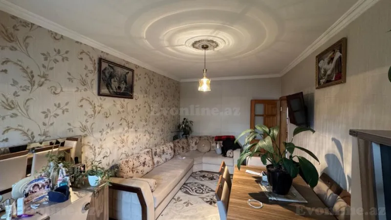 Satılır 2 otaqlı Mənzil Köhnə tikili 65 m² Suraxanı r. - şəkil 4