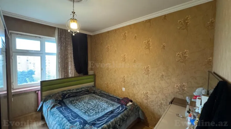 Satılır 2 otaqlı Mənzil Köhnə tikili 65 m² Suraxanı r. - şəkil 5