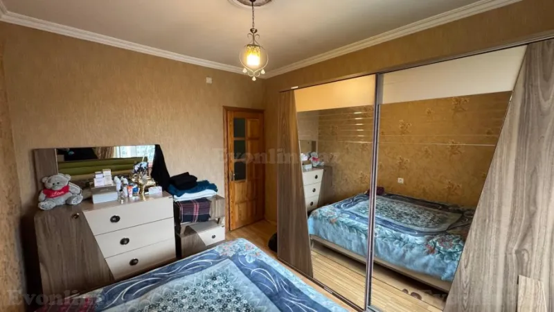 Satılır 2 otaqlı Mənzil Köhnə tikili 65 m² Suraxanı r. - şəkil 6