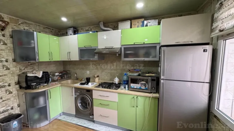 Satılır 2 otaqlı Mənzil Köhnə tikili 65 m² Suraxanı r. - şəkil 9