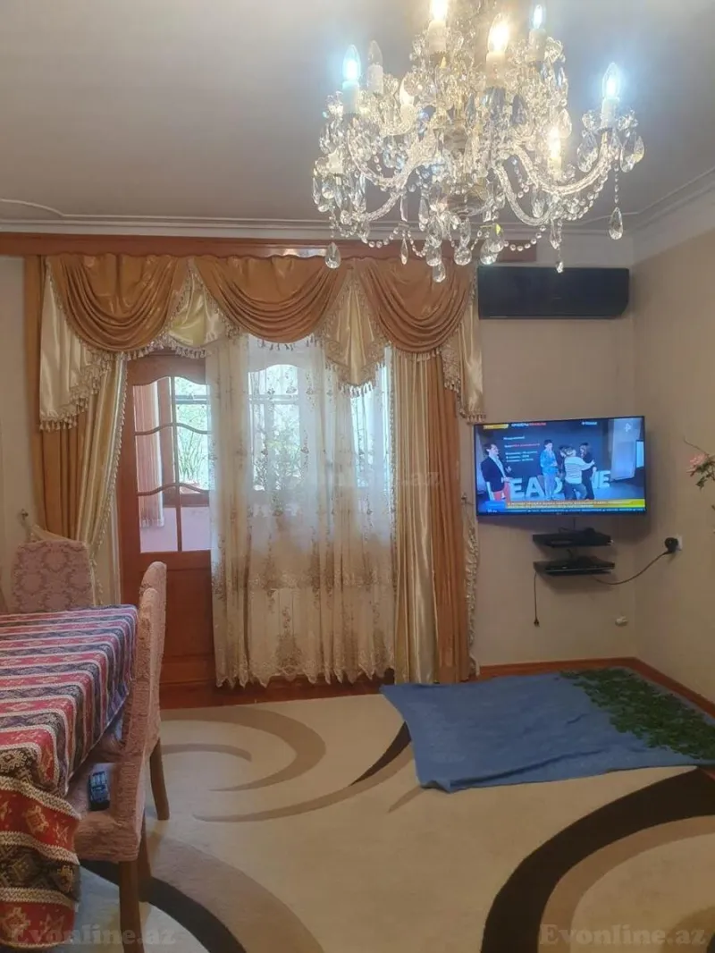 Kirayə verilir 2 otaqlı Mənzil Köhnə tikili 55 m² Badamdar
