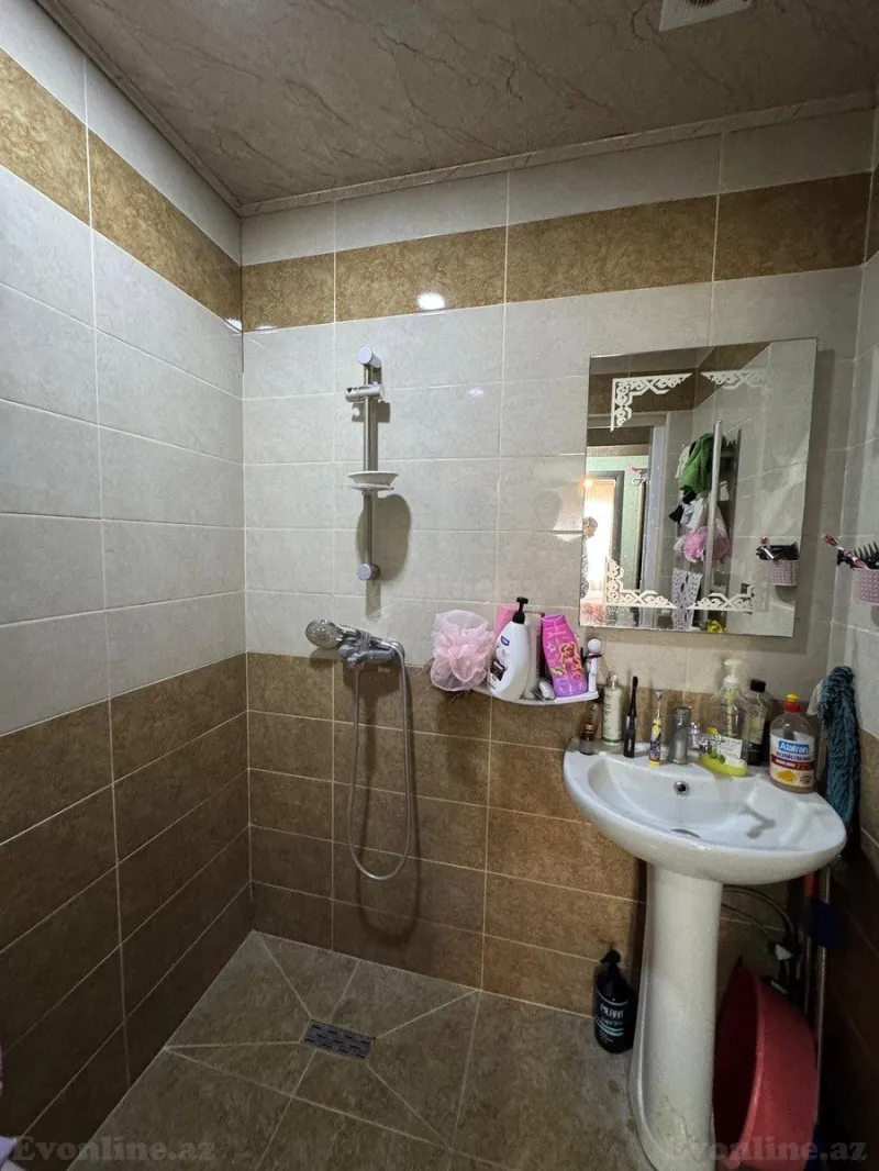 Satılır 2 otaqlı Mənzil Köhnə tikili 55 m² İnşaatçılar m. - şəkil 11