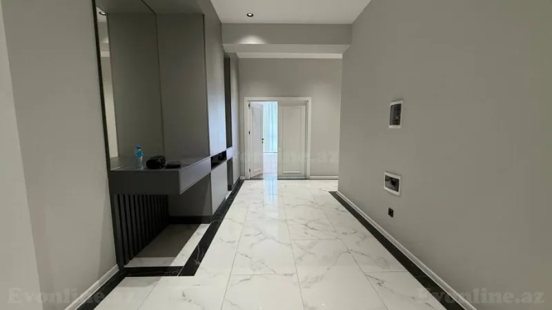 Satılır 4 otaqlı Mənzil Yeni tikili 172.8 m² Koroğlu m. - şəkil 7
