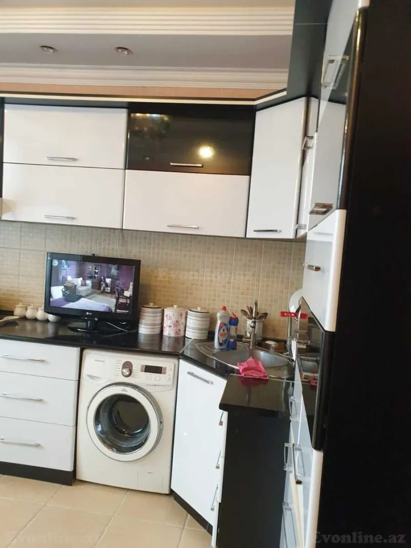 Satılır 3 otaqlı Mənzil Yeni tikili 135 m² Nəsimi r. - şəkil 8