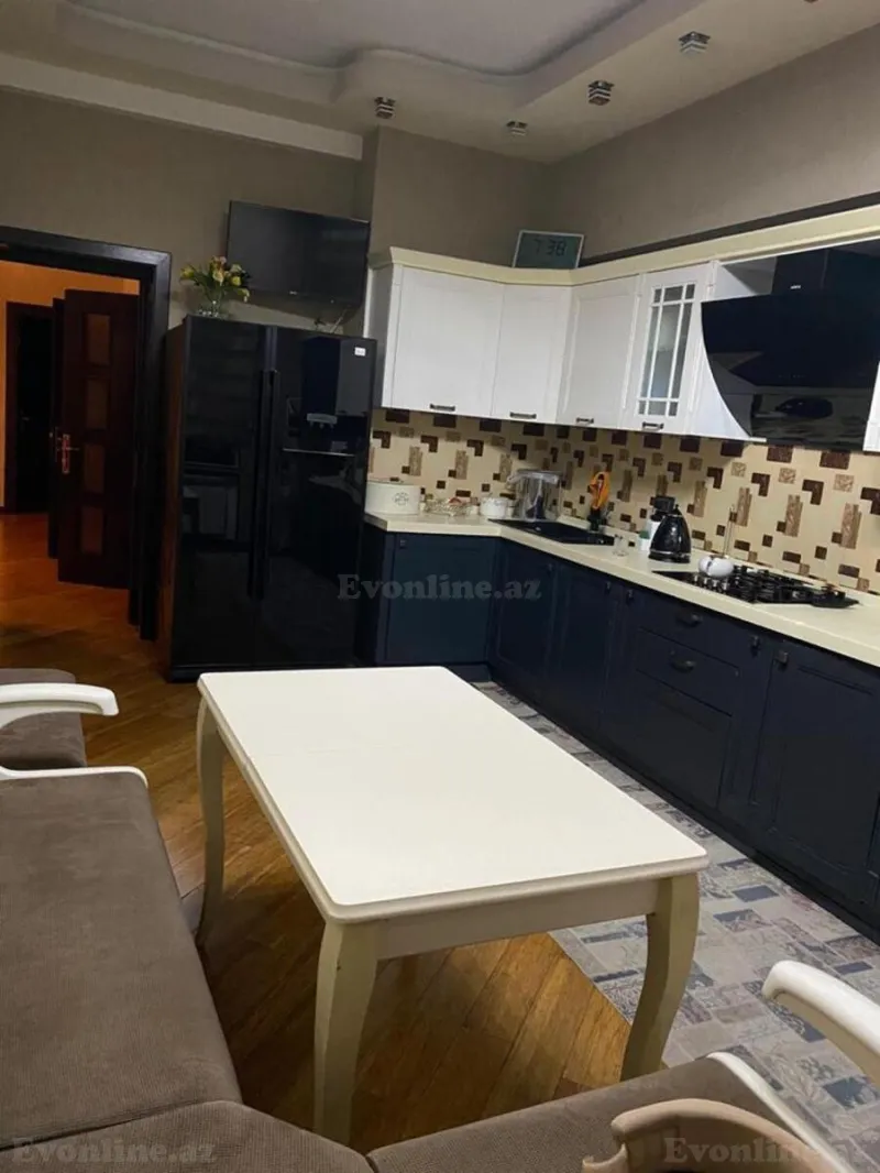 Satılır 3 otaqlı Mənzil Yeni tikili 150 m² 20 Yanvar m. - şəkil 9