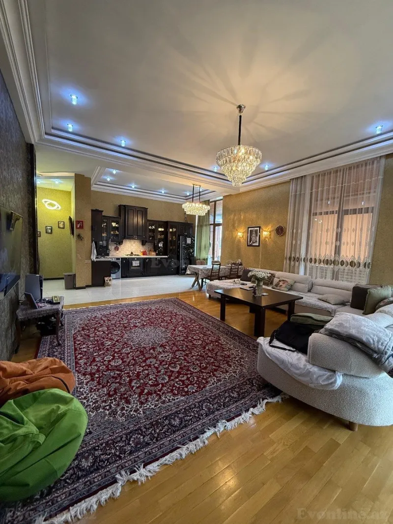 Satılır 4 otaqlı Mənzil Yeni tikili 200 m² Kubinka - şəkil 2