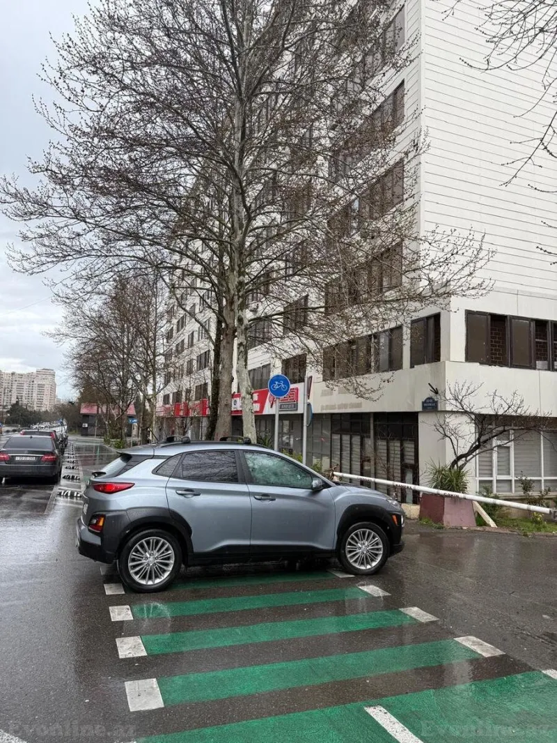 Satılır 2 otaqlı Mənzil Köhnə tikili 80 m² Elmlər Akademiyası m. - şəkil 2