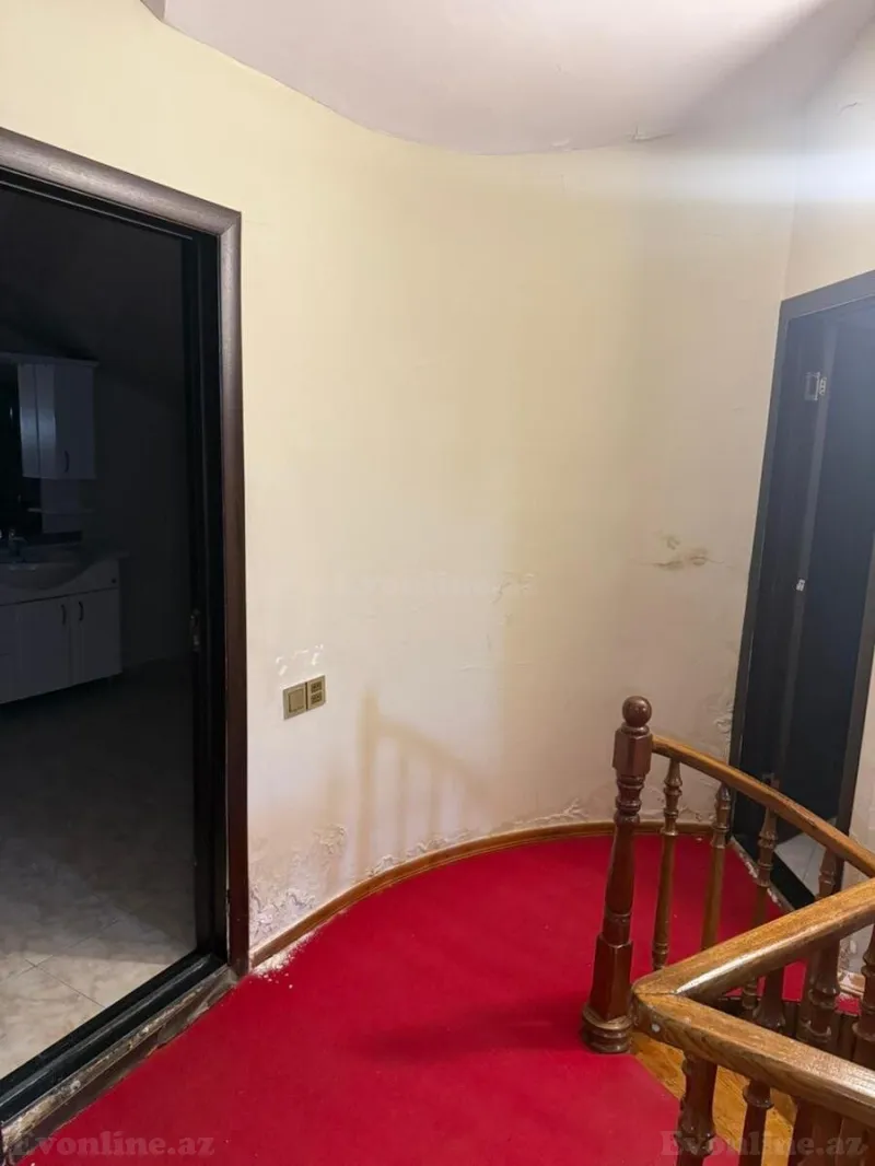Satılır 7 otaqlı Mənzil Köhnə tikili 330 m² Sahil m. - şəkil 15