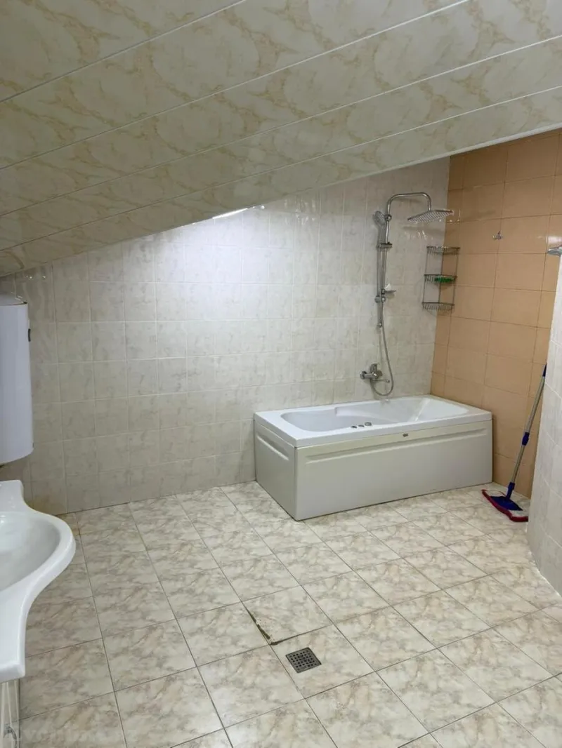 Satılır 7 otaqlı Mənzil Köhnə tikili 330 m² Sahil m. - şəkil 28
