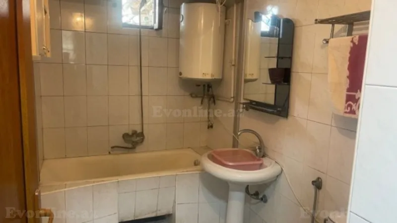 Satılır 1 otaqlı Mənzil Köhnə tikili 35 m² Gənclik m. - şəkil 3
