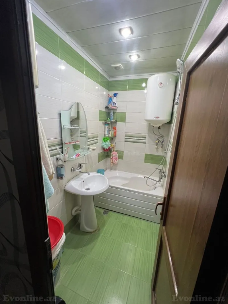 Satılır 3 otaqlı Mənzil Köhnə tikili 90 m² Xətai r. - şəkil 13