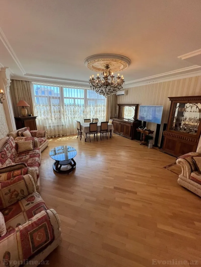 Satılır 3 otaqlı Mənzil Yeni tikili 137 m² Xətai m.
