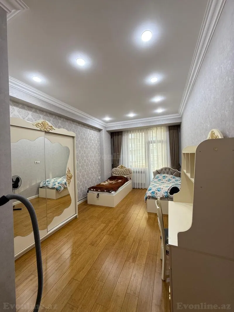 Kirayə verilir 3 otaqlı Mənzil Yeni tikili 95 m² Nəsimi r. - şəkil 16