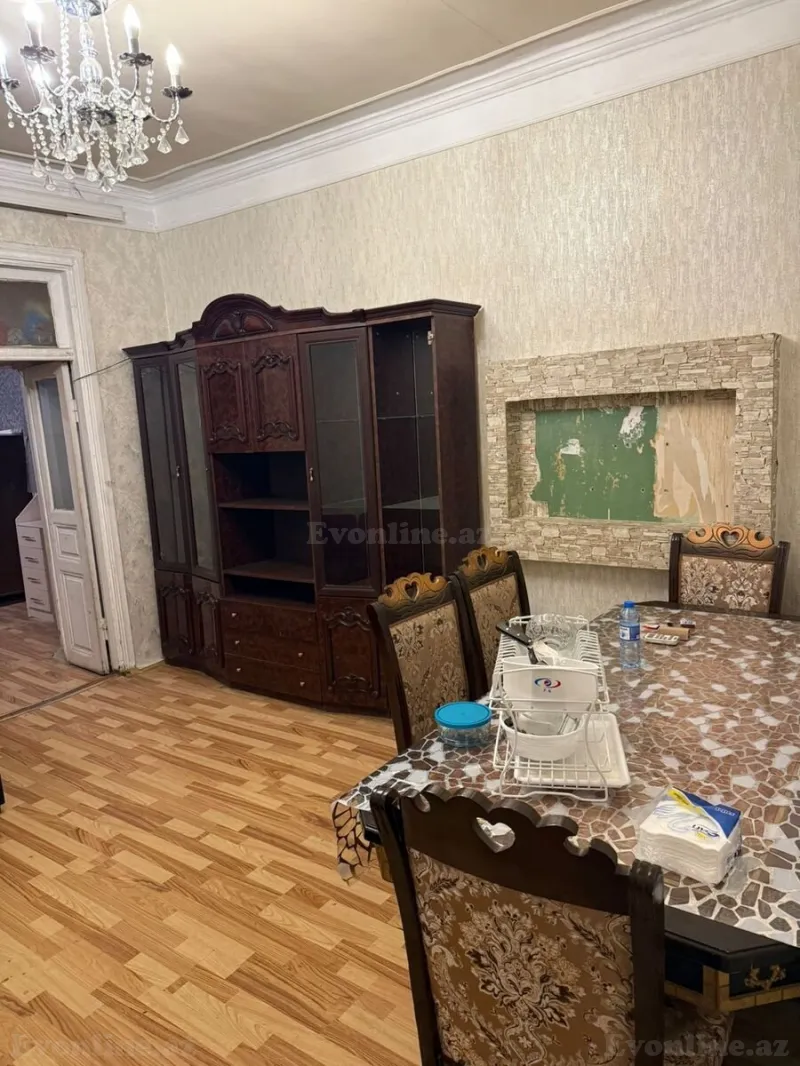 Kirayə verilir 3 otaqlı Mənzil Köhnə tikili 80 m² 28 May m. - şəkil 11