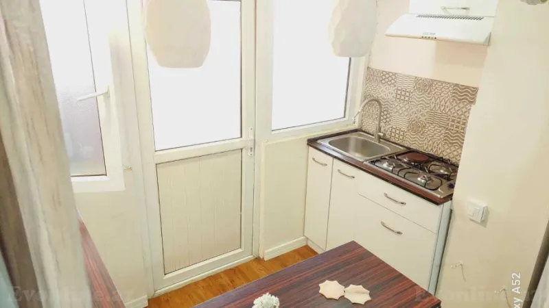 Satılır 3 otaqlı Mənzil Köhnə tikili 78 m² Nəriman Nərimanov m. - şəkil 4