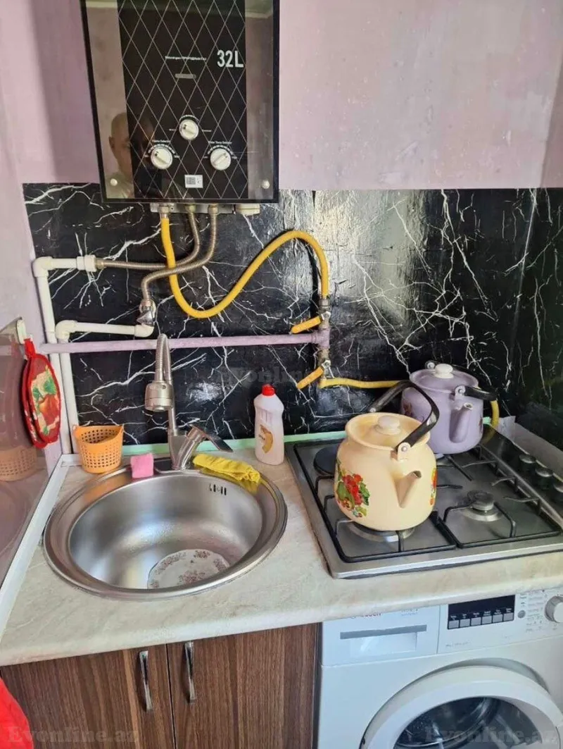 Satılır 2 otaqlı Mənzil Köhnə tikili 60 m² Həzi Aslanov - şəkil 2