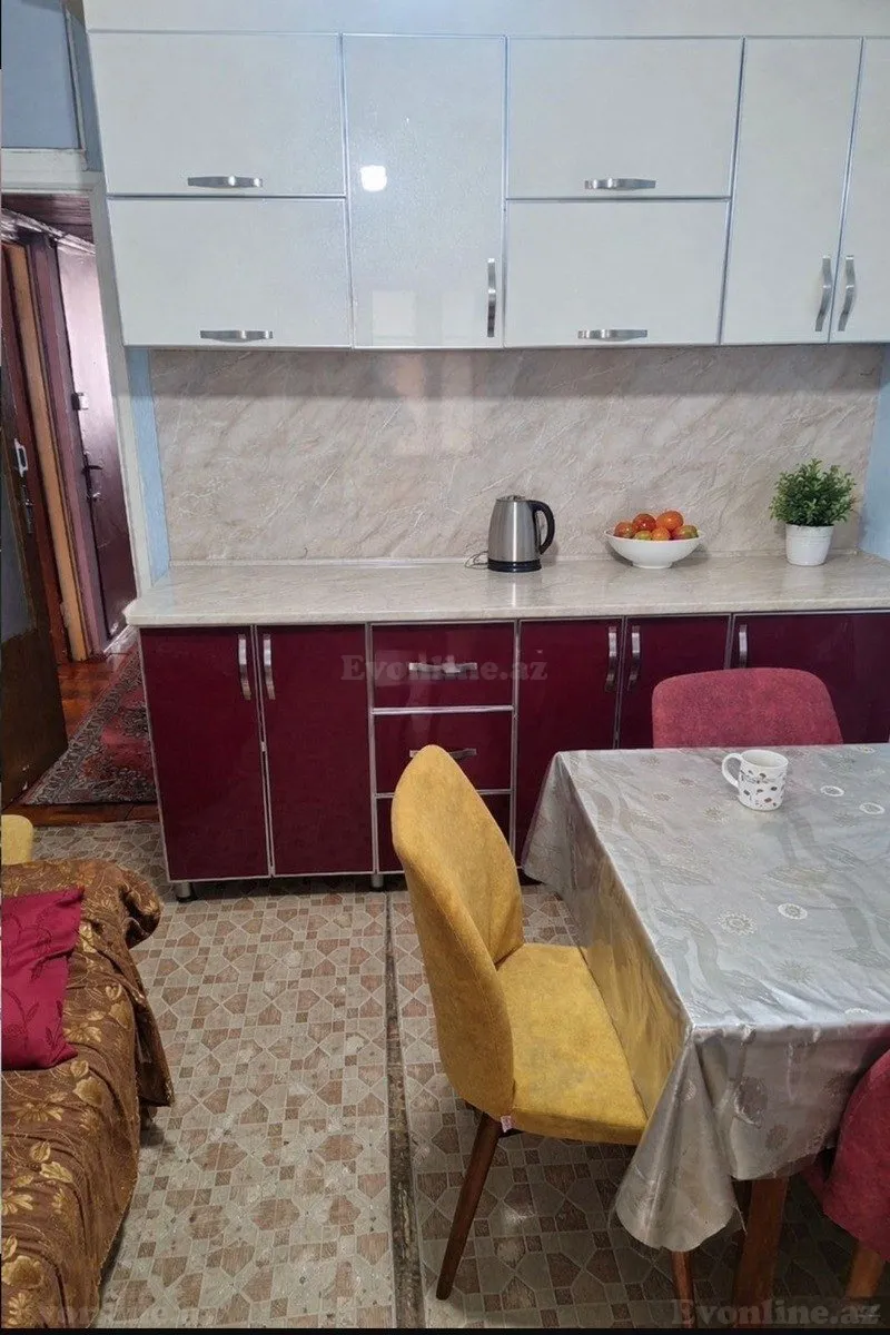 Satılır 2 otaqlı Mənzil Köhnə tikili 60 m² Həzi Aslanov - şəkil 3