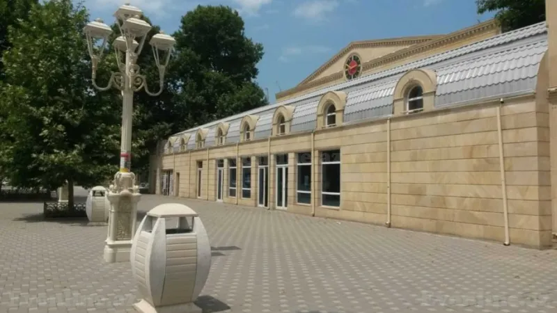 Satılır Obyekt 1200 m² Gəncə - şəkil 2