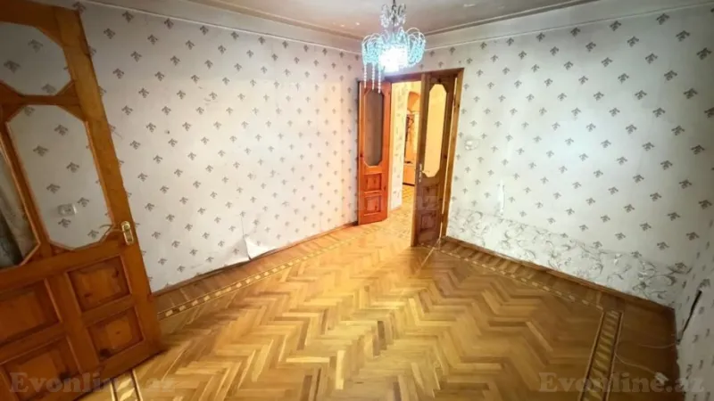 Satılır 4 otaqlı Mənzil Köhnə tikili 90 m² Əhmədli - şəkil 7
