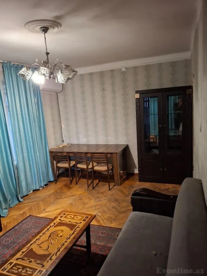 Kirayə verilir 2 otaqlı Mənzil Köhnə tikili 56 m² Binəqədi r.