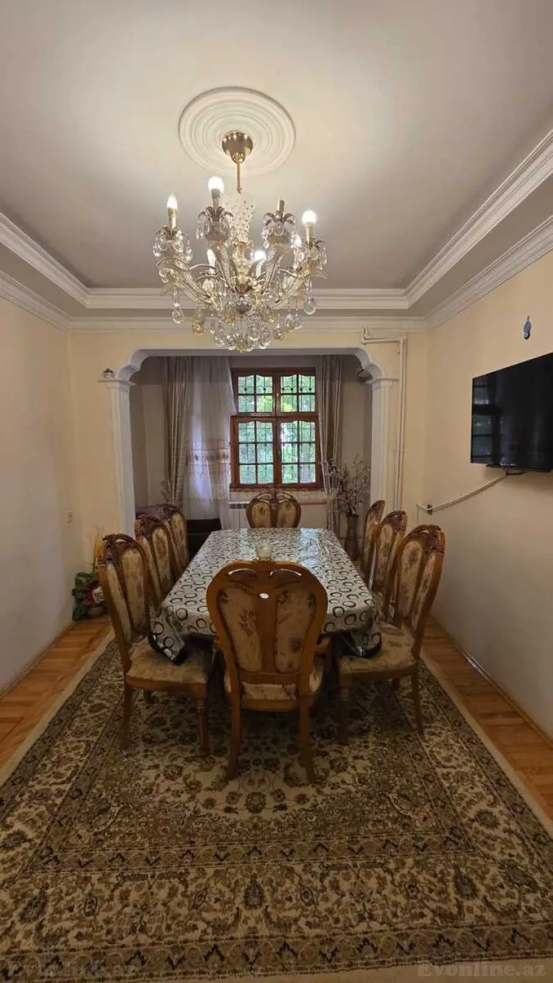 Satılır 3 otaqlı Mənzil Köhnə tikili 75 m² 3-cü mikrorayon