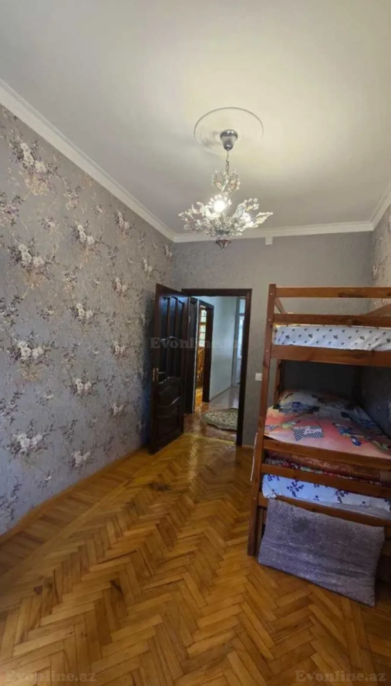 Satılır 3 otaqlı Mənzil Köhnə tikili 75 m² 3-cü mikrorayon - şəkil 6