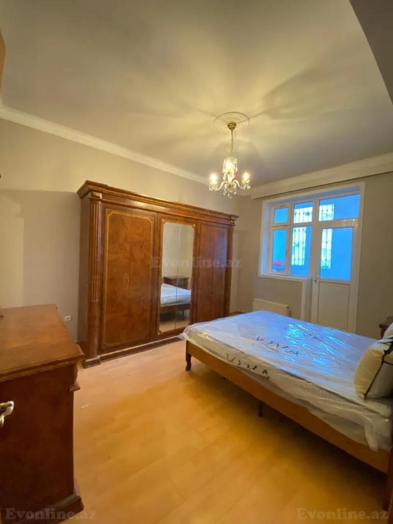 Kirayə verilir 3 otaqlı Mənzil Köhnə tikili 80 m² 8-ci mikrorayon - şəkil 7