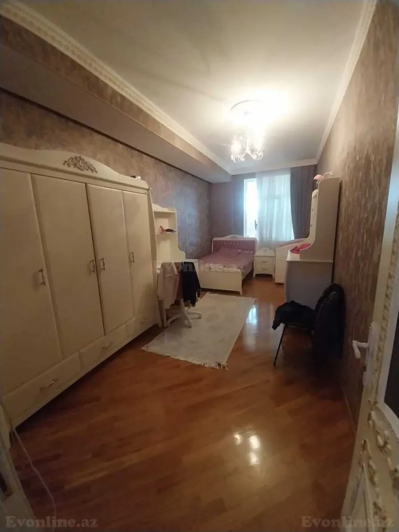 Satılır 4 otaqlı Mənzil Yeni tikili 175 m² Memar Əcəmi m. - şəkil 17
