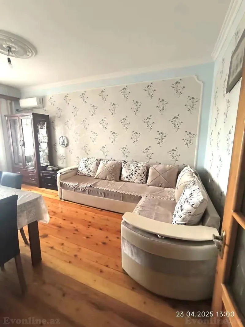 Satılır 3 otaqlı Mənzil Köhnə tikili 85 m² Xalqlar Dostluğu m.