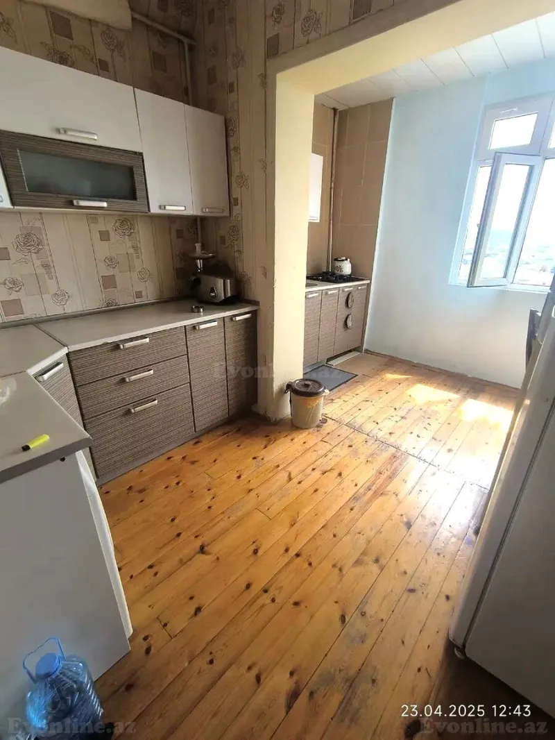 Satılır 3 otaqlı Mənzil Köhnə tikili 85 m² Xalqlar Dostluğu m. - şəkil 5