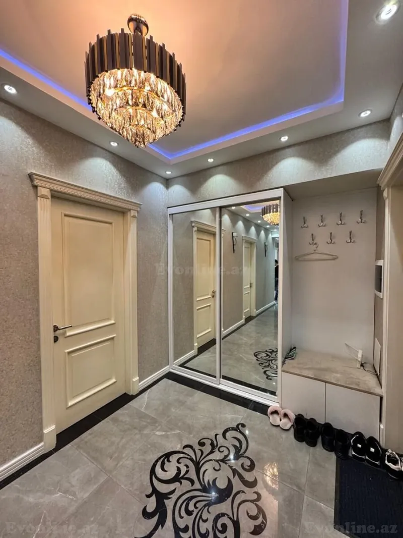 Satılır 4 otaqlı Mənzil Yeni tikili 146 m² Xətai r. - şəkil 9