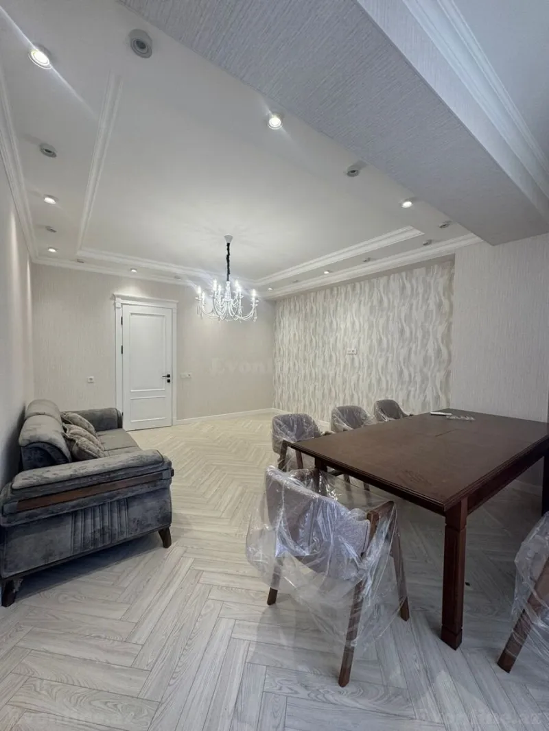 Kirayə verilir 4 otaqlı Mənzil Yeni tikili 170 m² 28 May m. - şəkil 17