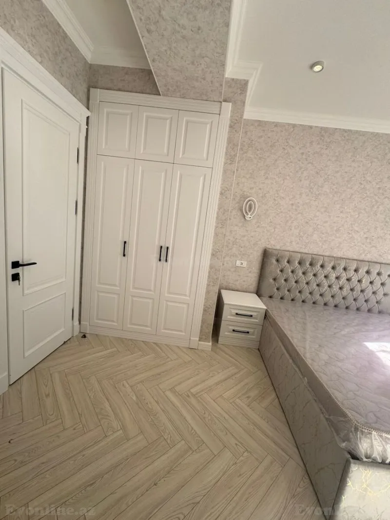 Kirayə verilir 4 otaqlı Mənzil Yeni tikili 170 m² 28 May m. - şəkil 22