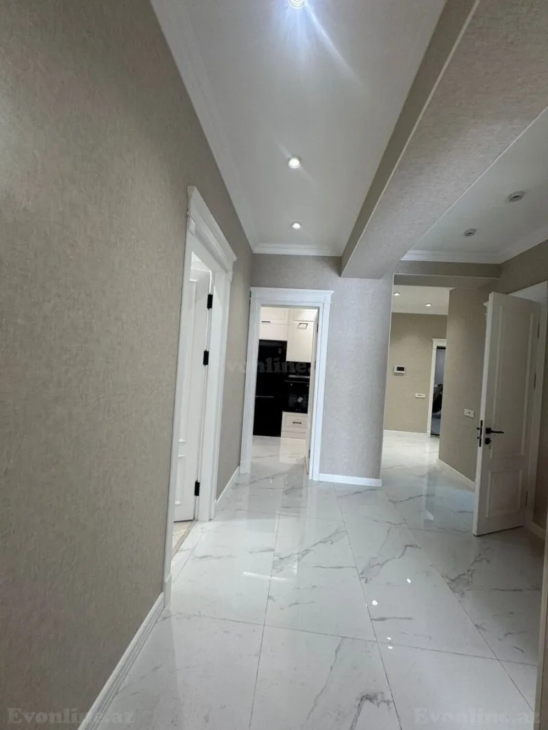 Kirayə verilir 4 otaqlı Mənzil Yeni tikili 170 m² 28 May m. - şəkil 25