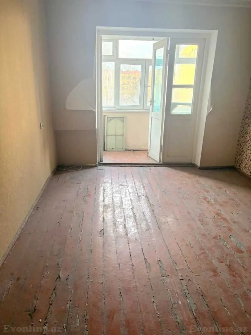 Satılır 3 otaqlı Mənzil Yeni tikili 80 m² İnşaatçılar m.