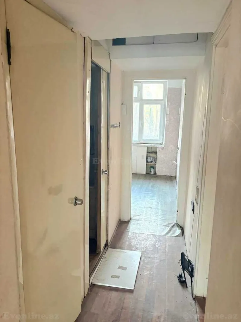 Satılır 3 otaqlı Mənzil Yeni tikili 80 m² İnşaatçılar m. - şəkil 6