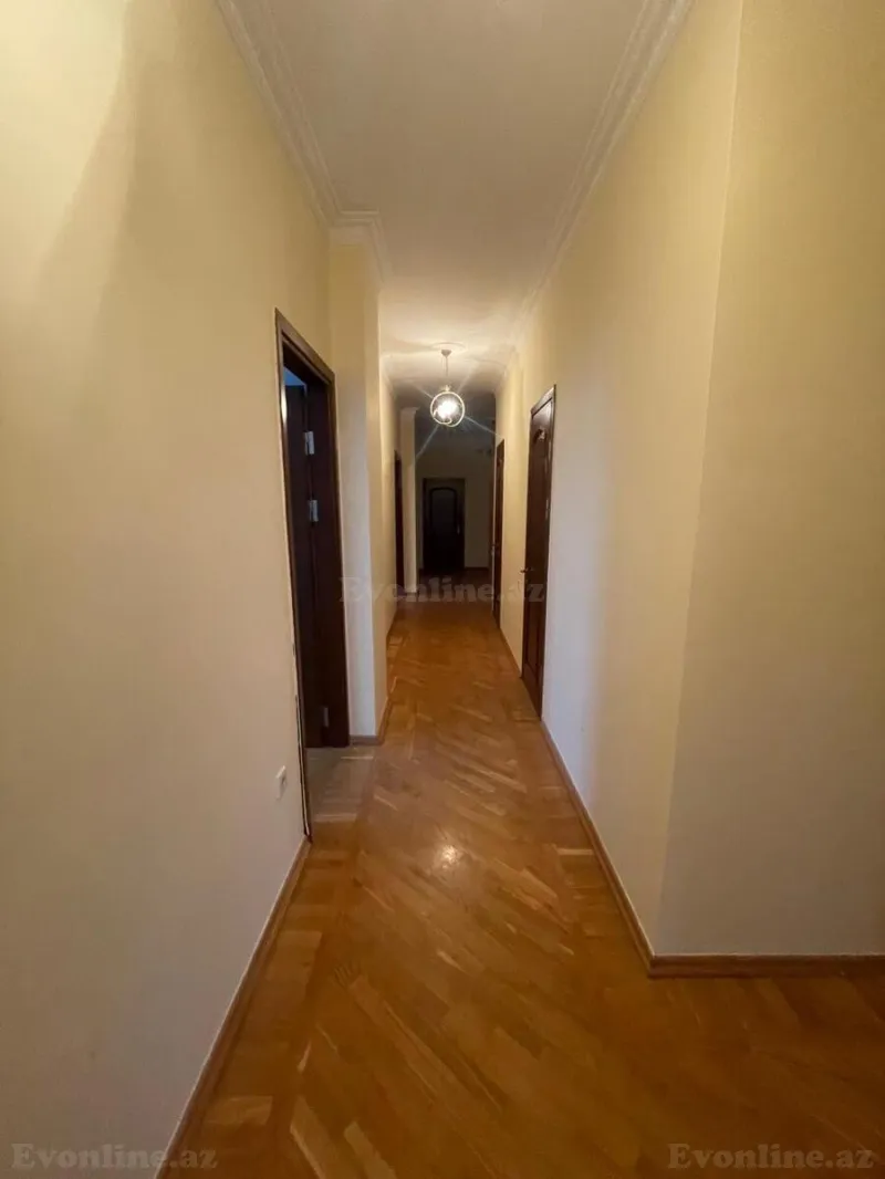 Satılır 4 otaqlı Mənzil Yeni tikili 185 m² Elmlər Akademiyası m. - şəkil 19