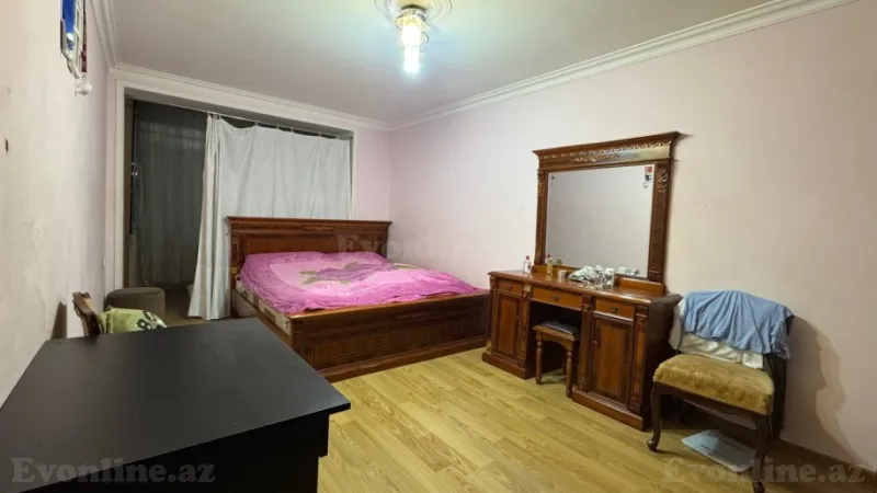 Satılır 3 otaqlı Mənzil Köhnə tikili 70 m² Nəsimi r. - şəkil 5