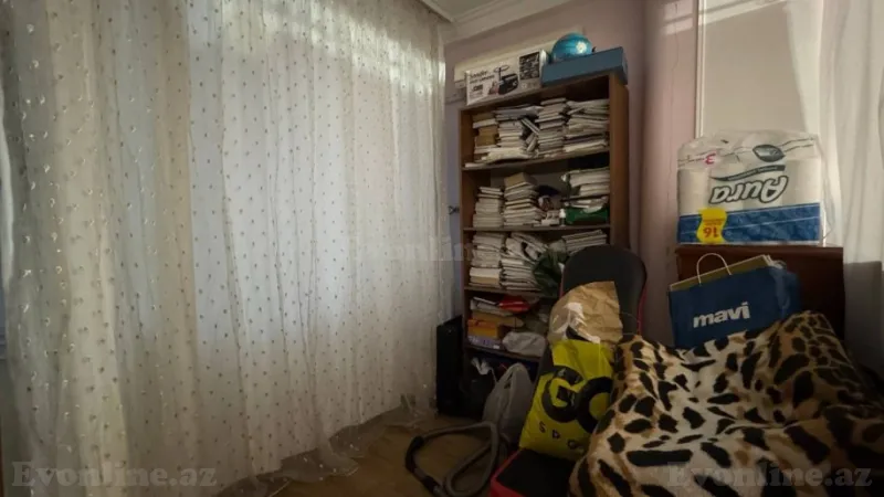 Satılır 3 otaqlı Mənzil Köhnə tikili 70 m² Nəsimi r. - şəkil 6